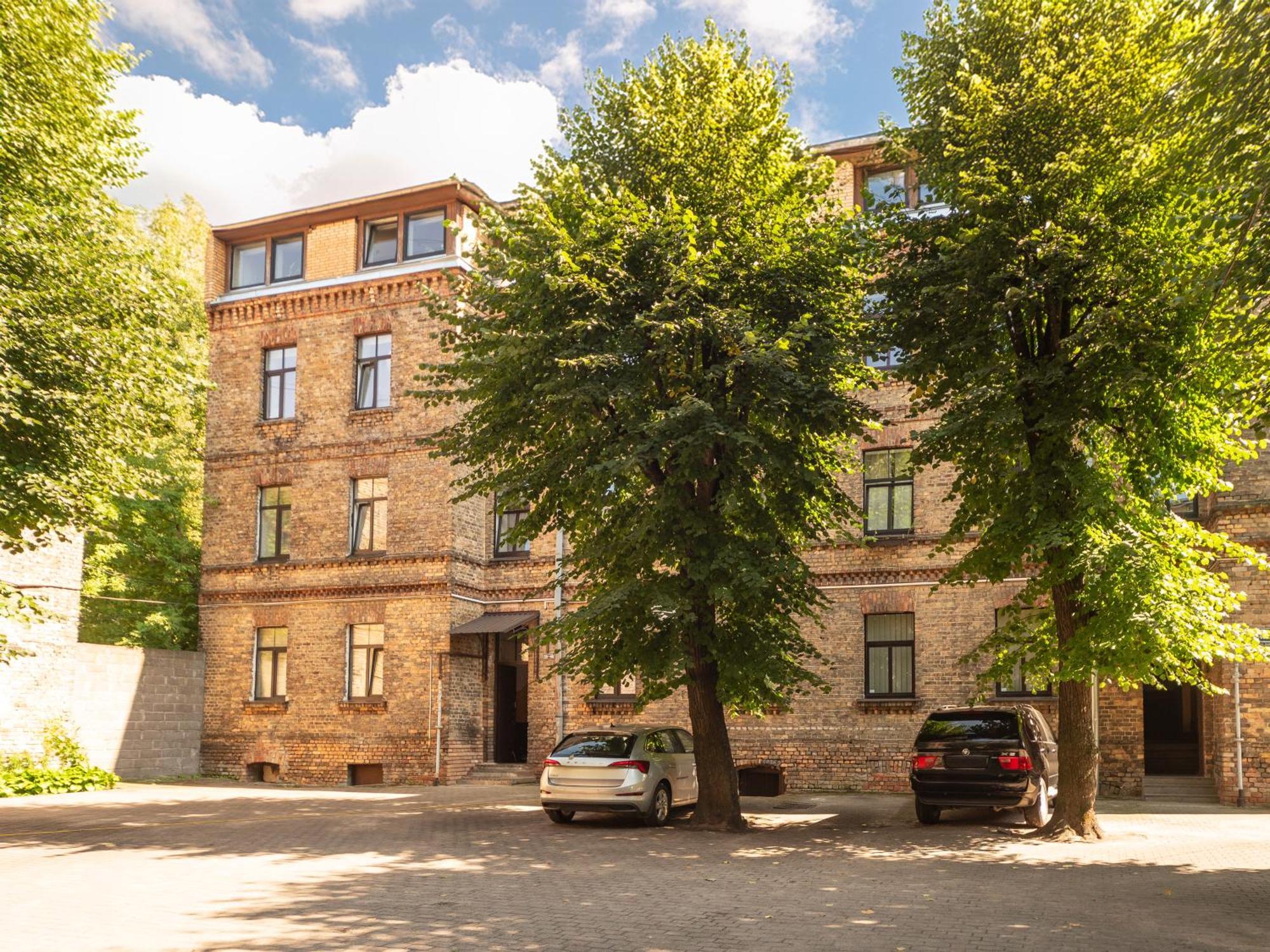Midcentury Modern, Quiet, 40M Studio With Bath Riga Exterior foto
